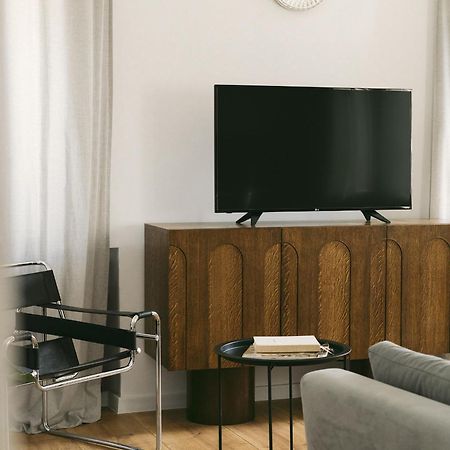 Golden Hour Apartment - Warsaw City Center מראה חיצוני תמונה